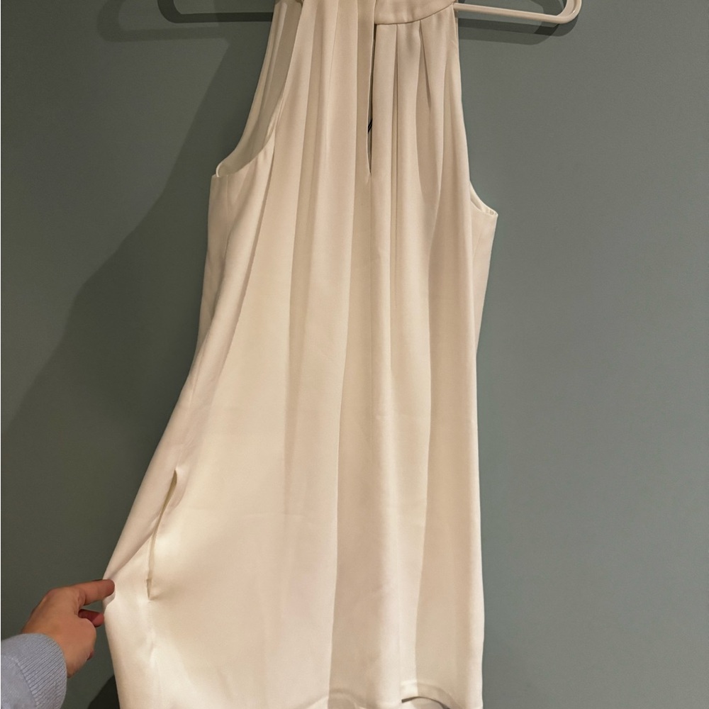 BCBGMaxAzria Cream Sleeveless Top